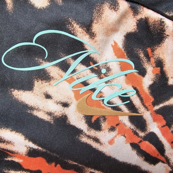 Tie dye Yoga Nike Outfit - Picture 2 of 11